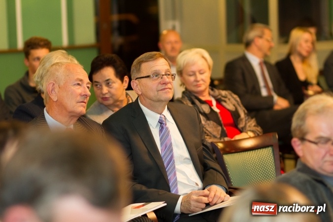 Zdjęcie w galerii na portalu naszraciborz.pl: Wręczono Filary Ziemi Raciborskiej FOTO wiadomości z regionu