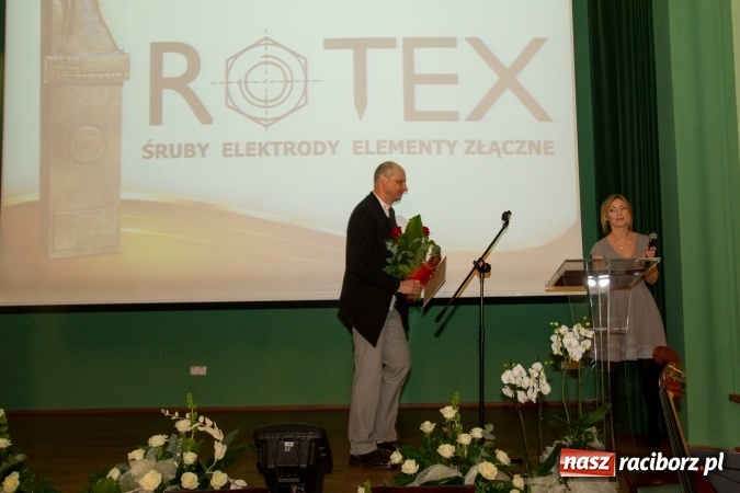 Zdjęcie w galerii na portalu naszraciborz.pl: Wręczono Filary Ziemi Raciborskiej FOTO wiadomości z regionu