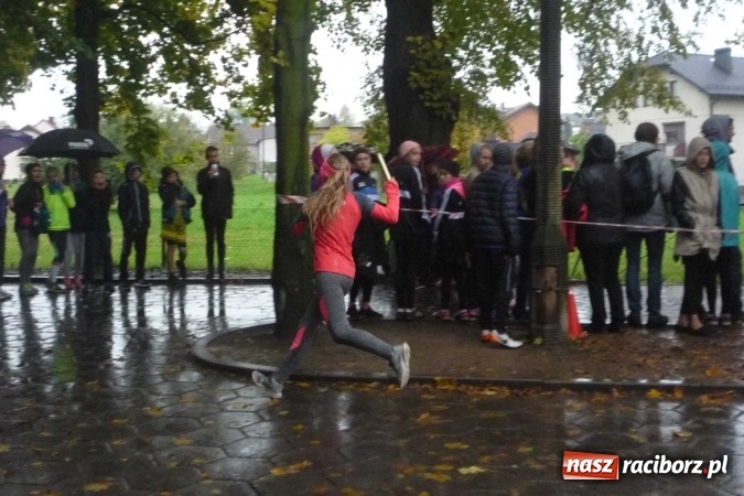 Zdjęcie w galerii na portalu naszraciborz.pl: Rejonowe Sztafetowe Biegi Przełajowe wiadomości z regionu