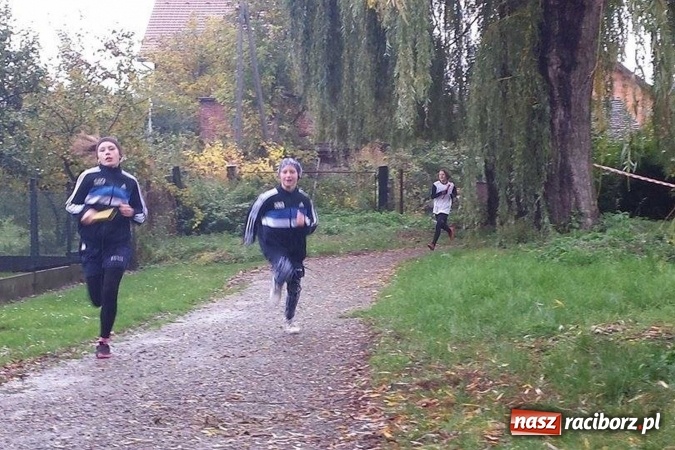 Zdjęcie w galerii na portalu naszraciborz.pl: Rejonowe Sztafetowe Biegi Przełajowe wiadomości z regionu
