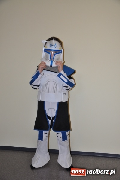 Zdjęcie w galerii na portalu naszraciborz.pl: Kolorowo i wesoło w całorocznej Wypożyczalni Strojów Crazy Club! wiadomości z regionu