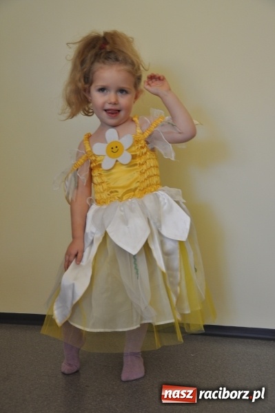 Zdjęcie w galerii na portalu naszraciborz.pl: Kolorowo i wesoło w całorocznej Wypożyczalni Strojów Crazy Club! wiadomości z regionu