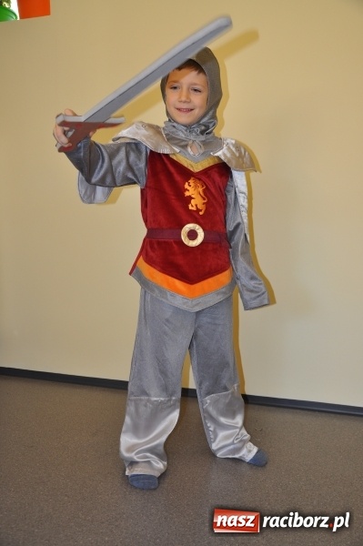 Zdjęcie w galerii na portalu naszraciborz.pl: Kolorowo i wesoło w całorocznej Wypożyczalni Strojów Crazy Club! wiadomości z regionu