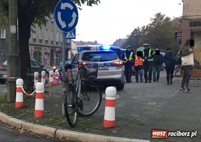 Zdjęcie w galerii na portalu naszraciborz.pl: Znów potrącenie na Nowych Zagrodach. Tym razem rowerzysty  wiadomości z regionu