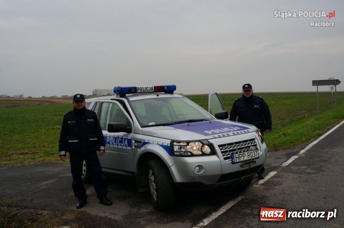 Zdjęcie w galerii na portalu naszraciborz.pl: Raciborscy policjanci w pościgu transgranicznym we współpracy ze strażą graniczną i czeską policją wiadomości z regionu