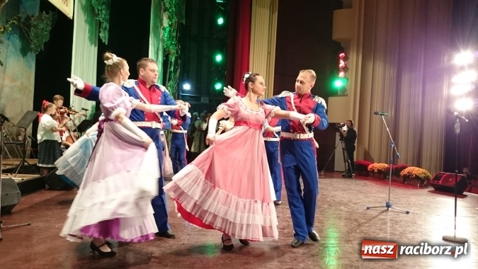 Zdjęcie w galerii na portalu naszraciborz.pl: Raciborzanie na kolejnym zagranicznym występie, tym razem w Rumunii wiadomości z regionu