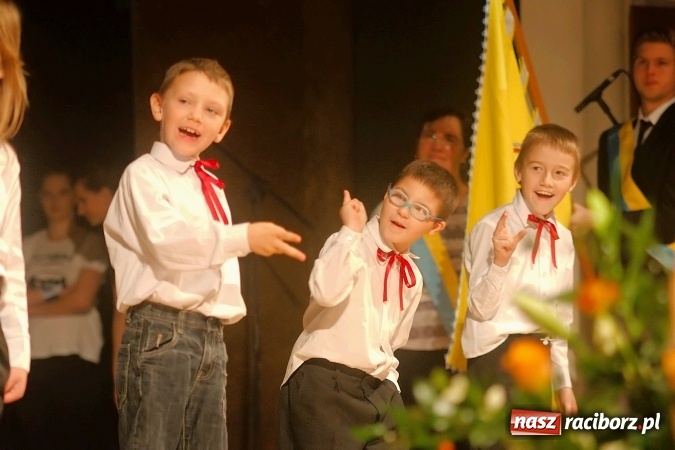 Zdjęcie w galerii na portalu naszraciborz.pl: Specjalny Ośrodek Szkolno Wychowawczy dla Niesłyszących i Słabosłyszących w Raciborzu świętował jubileusz 180-lecia wiadomości z regionu