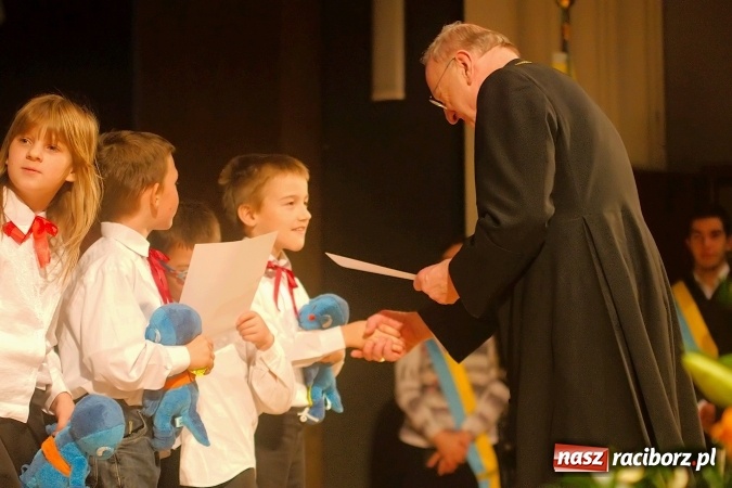 Zdjęcie w galerii na portalu naszraciborz.pl: Specjalny Ośrodek Szkolno Wychowawczy dla Niesłyszących i Słabosłyszących w Raciborzu świętował jubileusz 180-lecia wiadomości z regionu