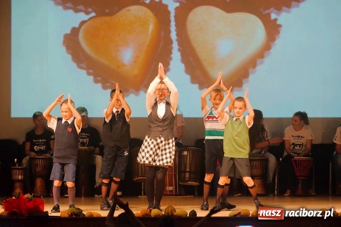 Zdjęcie w galerii na portalu naszraciborz.pl: Specjalny Ośrodek Szkolno Wychowawczy dla Niesłyszących i Słabosłyszących w Raciborzu świętował jubileusz 180-lecia wiadomości z regionu