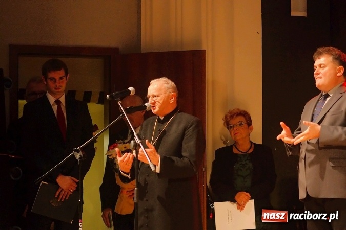 Zdjęcie w galerii na portalu naszraciborz.pl: Specjalny Ośrodek Szkolno Wychowawczy dla Niesłyszących i Słabosłyszących w Raciborzu świętował jubileusz 180-lecia wiadomości z regionu