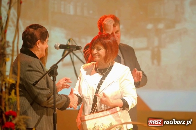 Zdjęcie w galerii na portalu naszraciborz.pl: Specjalny Ośrodek Szkolno Wychowawczy dla Niesłyszących i Słabosłyszących w Raciborzu świętował jubileusz 180-lecia wiadomości z regionu