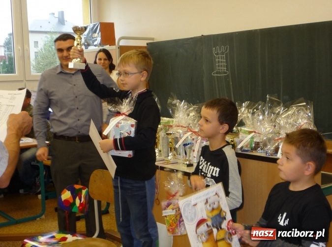 Zdjęcie w galerii na portalu naszraciborz.pl: Tworkowiki na turnieju szachowym w Czechach  wiadomości z regionu