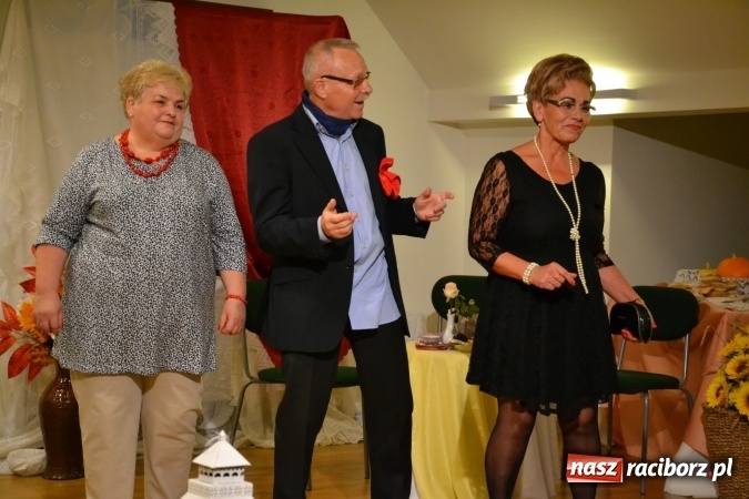 Zdjęcie w galerii na portalu naszraciborz.pl: Prywatka u Seniorów – program rozrywkowy na zamku wiadomości z regionu