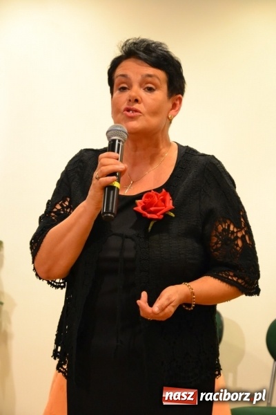 Zdjęcie w galerii na portalu naszraciborz.pl: Prywatka u Seniorów – program rozrywkowy na zamku wiadomości z regionu