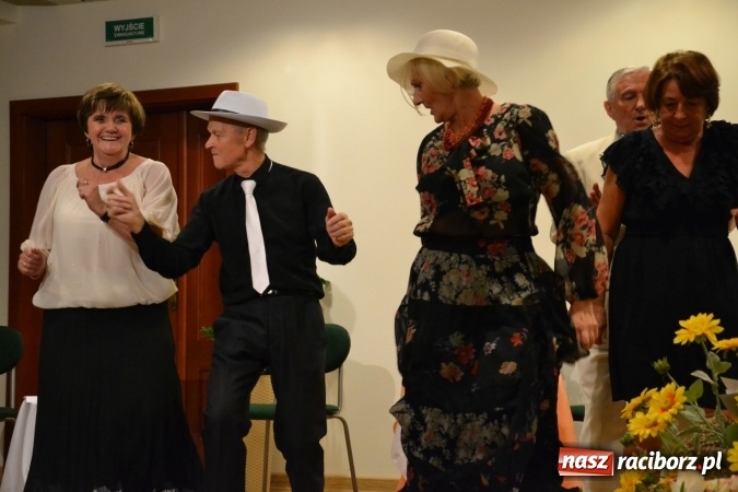 Zdjęcie w galerii na portalu naszraciborz.pl: Prywatka u Seniorów – program rozrywkowy na zamku wiadomości z regionu