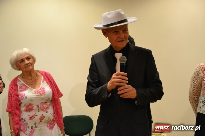 Zdjęcie w galerii na portalu naszraciborz.pl: Prywatka u Seniorów – program rozrywkowy na zamku wiadomości z regionu