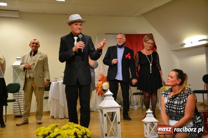 Zdjęcie w galerii na portalu naszraciborz.pl: Prywatka u Seniorów – program rozrywkowy na zamku wiadomości z regionu