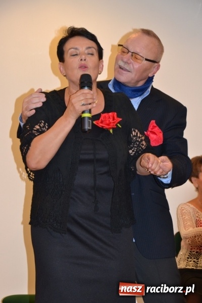 Zdjęcie w galerii na portalu naszraciborz.pl: Prywatka u Seniorów – program rozrywkowy na zamku wiadomości z regionu