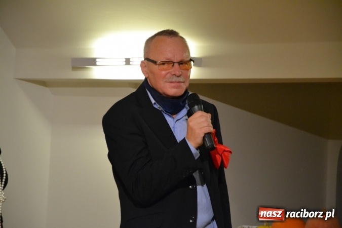 Zdjęcie w galerii na portalu naszraciborz.pl: Prywatka u Seniorów – program rozrywkowy na zamku wiadomości z regionu