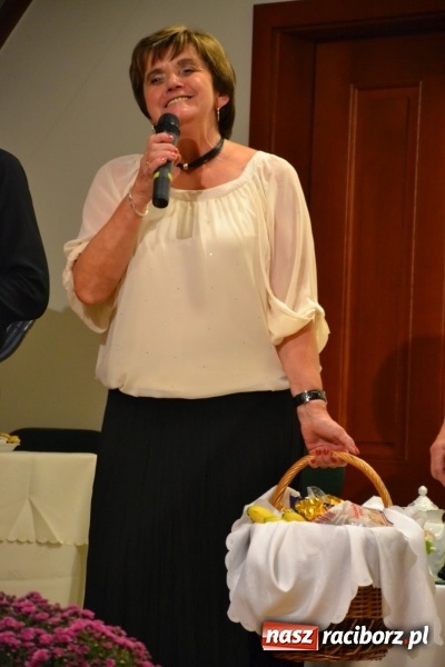 Zdjęcie w galerii na portalu naszraciborz.pl: Prywatka u Seniorów – program rozrywkowy na zamku wiadomości z regionu