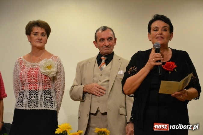 Zdjęcie w galerii na portalu naszraciborz.pl: Prywatka u Seniorów – program rozrywkowy na zamku wiadomości z regionu