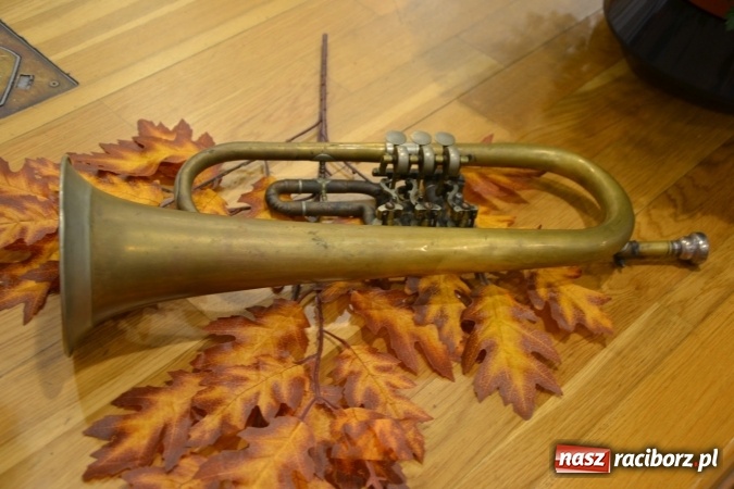 Zdjęcie w galerii na portalu naszraciborz.pl: Prywatka u Seniorów – program rozrywkowy na zamku wiadomości z regionu