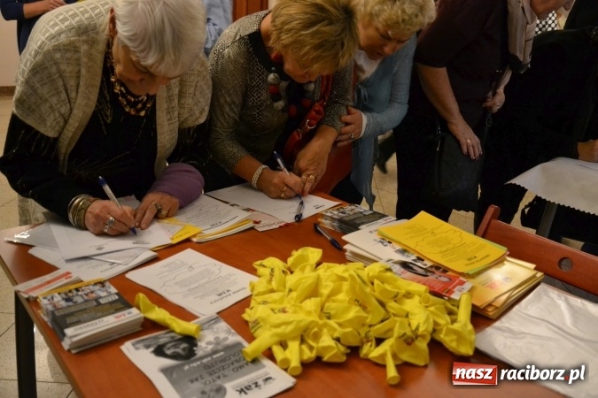 Zdjęcie w galerii na portalu naszraciborz.pl: Prywatka u Seniorów – program rozrywkowy na zamku wiadomości z regionu