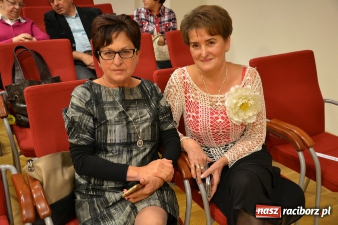 Zdjęcie w galerii na portalu naszraciborz.pl: Prywatka u Seniorów – program rozrywkowy na zamku wiadomości z regionu