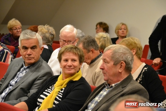 Zdjęcie w galerii na portalu naszraciborz.pl: Prywatka u Seniorów – program rozrywkowy na zamku wiadomości z regionu