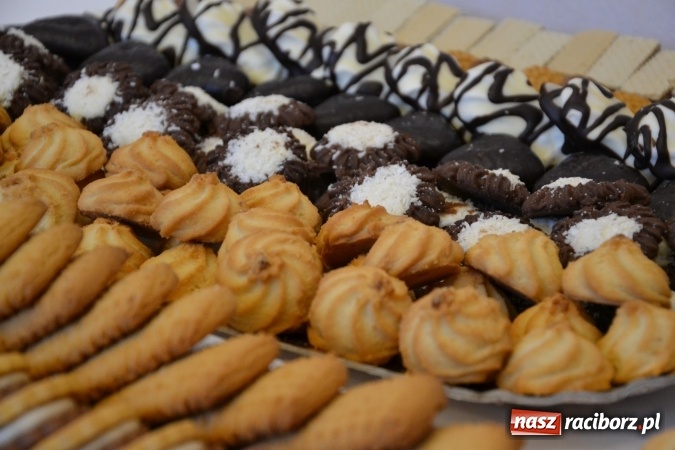 Zdjęcie w galerii na portalu naszraciborz.pl: Prywatka u Seniorów – program rozrywkowy na zamku wiadomości z regionu