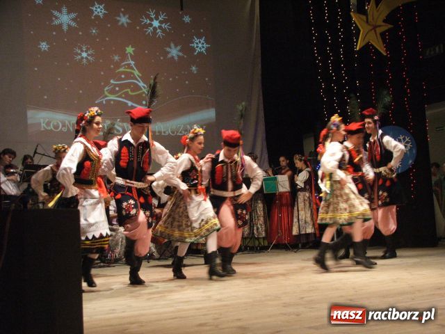 Zdjęcie w galerii na portalu naszraciborz.pl: „Źródlacy” zatańczyli koncertowo wiadomości z regionu