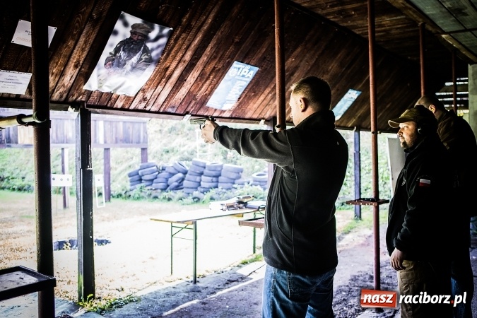 Zdjęcie w galerii na portalu naszraciborz.pl: Dzień otwarty Miejskiego Klubu Strzeleckiego Ligi Obrony Kraju Racibórz wiadomości z regionu
