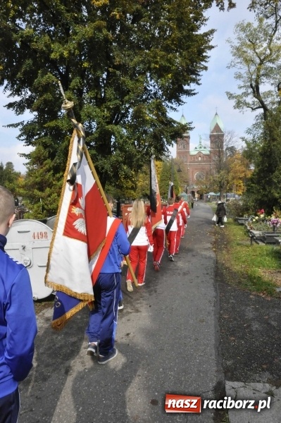 Zdjęcie w galerii na portalu naszraciborz.pl: Ostatnie pożegnanie śp. Grzegorza Pieronkiewicza - materiał wideo wiadomości z regionu