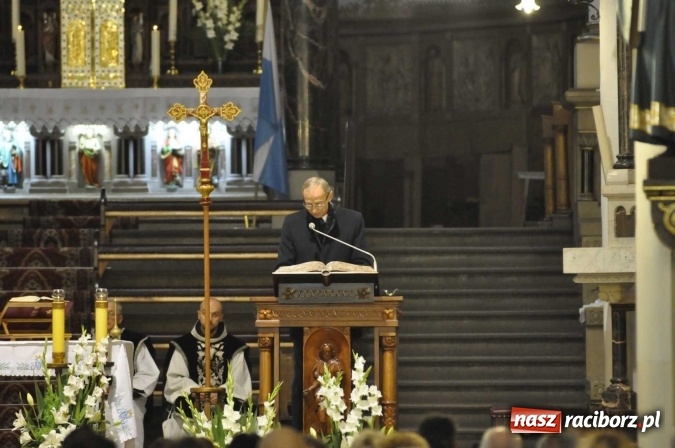 Zdjęcie w galerii na portalu naszraciborz.pl: Ostatnie pożegnanie śp. Grzegorza Pieronkiewicza - materiał wideo wiadomości z regionu