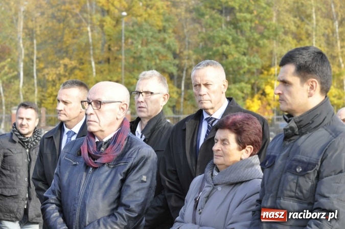 Zdjęcie w galerii na portalu naszraciborz.pl: Ostatnie pożegnanie śp. Grzegorza Pieronkiewicza - materiał wideo wiadomości z regionu