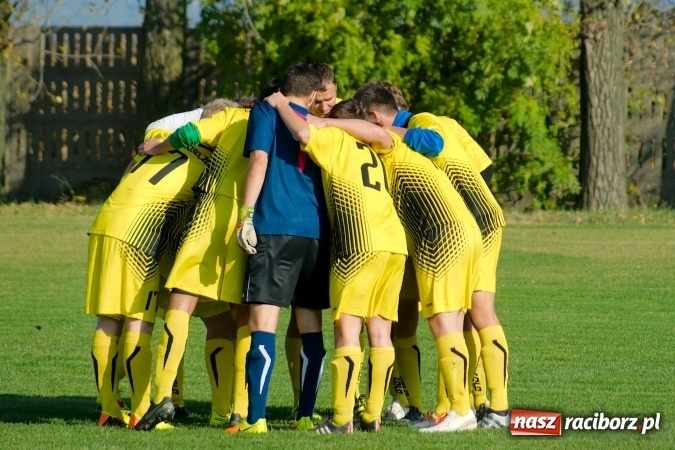 Zdjęcie w galerii na portalu naszraciborz.pl: Bezbarwne derby gminy Krzyżanowice dla LKS Owsiszcze wiadomości z regionu