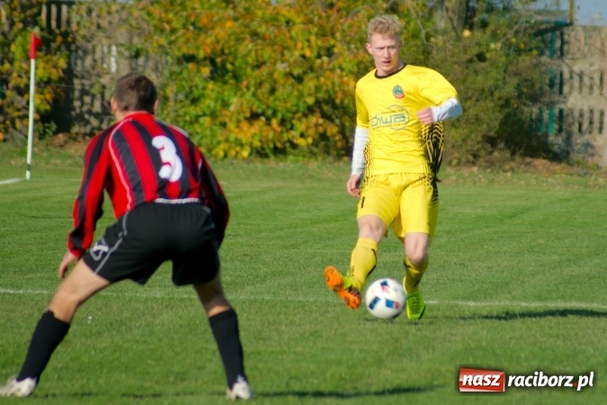 Zdjęcie w galerii na portalu naszraciborz.pl: Bezbarwne derby gminy Krzyżanowice dla LKS Owsiszcze wiadomości z regionu
