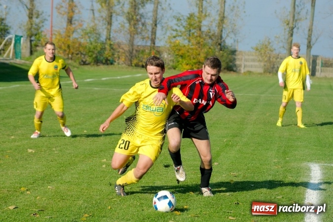 Zdjęcie w galerii na portalu naszraciborz.pl: Bezbarwne derby gminy Krzyżanowice dla LKS Owsiszcze wiadomości z regionu