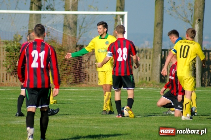 Zdjęcie w galerii na portalu naszraciborz.pl: Bezbarwne derby gminy Krzyżanowice dla LKS Owsiszcze wiadomości z regionu