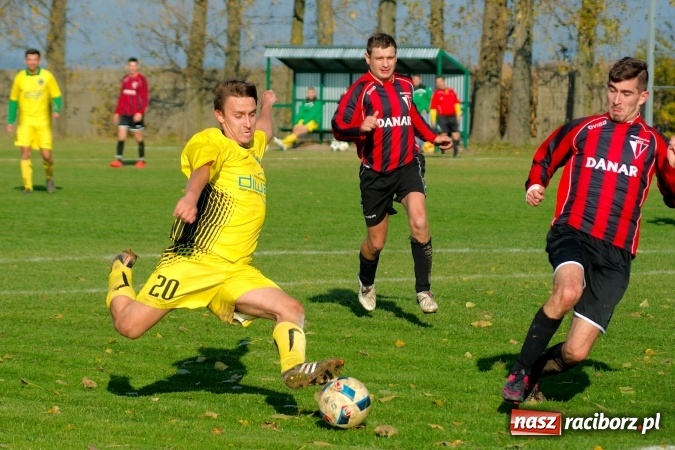 Zdjęcie w galerii na portalu naszraciborz.pl: Bezbarwne derby gminy Krzyżanowice dla LKS Owsiszcze wiadomości z regionu