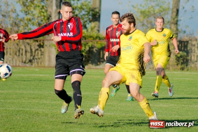 Zdjęcie w galerii na portalu naszraciborz.pl: Bezbarwne derby gminy Krzyżanowice dla LKS Owsiszcze wiadomości z regionu