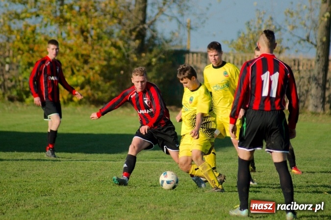 Zdjęcie w galerii na portalu naszraciborz.pl: Bezbarwne derby gminy Krzyżanowice dla LKS Owsiszcze wiadomości z regionu