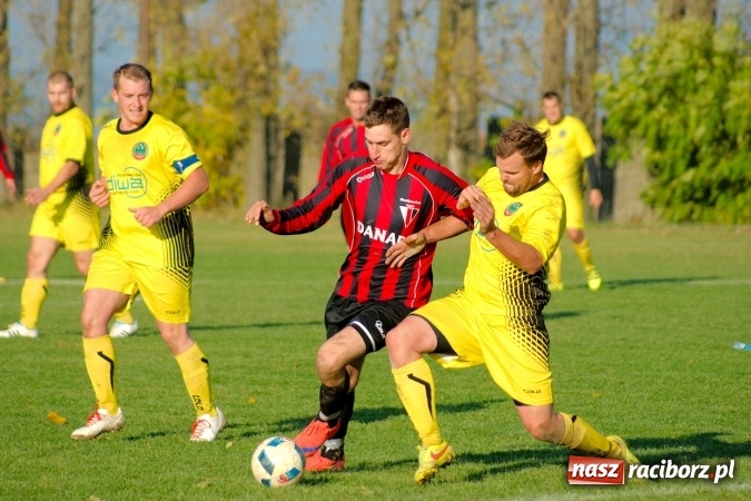 Zdjęcie w galerii na portalu naszraciborz.pl: Bezbarwne derby gminy Krzyżanowice dla LKS Owsiszcze wiadomości z regionu