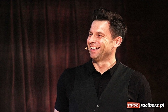 Zdjęcie w galerii na portalu naszraciborz.pl: Paranienormalni na deskach RCK wiadomości z regionu