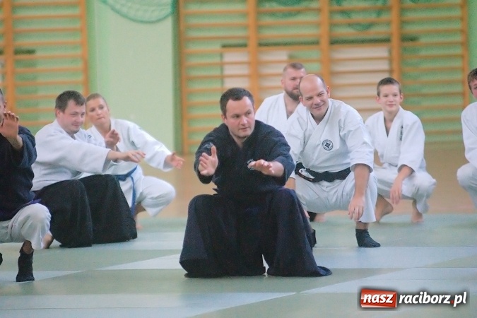 Zdjęcie w galerii na portalu naszraciborz.pl: Wsp&oacute;lny trening z mistrzami na zakończenie Budo Gali 2016 wiadomości z regionu