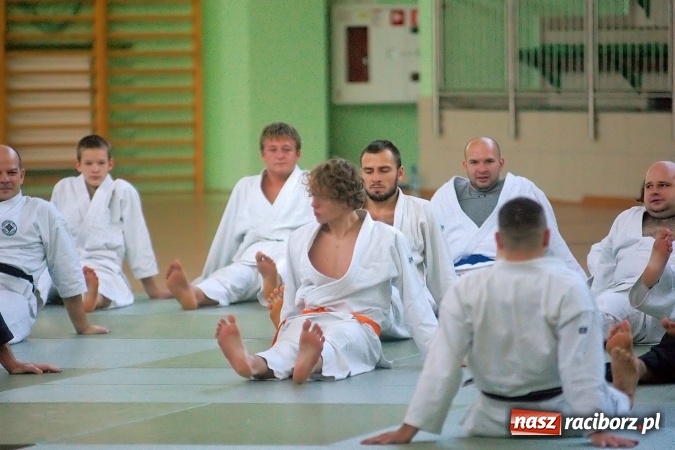 Zdjęcie w galerii na portalu naszraciborz.pl: Wsp&oacute;lny trening z mistrzami na zakończenie Budo Gali 2016 wiadomości z regionu