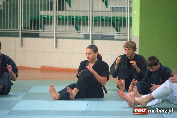 Zdjęcie w galerii na portalu naszraciborz.pl: Wsp&oacute;lny trening z mistrzami na zakończenie Budo Gali 2016 wiadomości z regionu