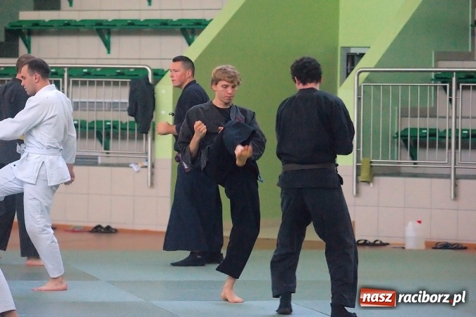 Zdjęcie w galerii na portalu naszraciborz.pl: Wsp&oacute;lny trening z mistrzami na zakończenie Budo Gali 2016 wiadomości z regionu