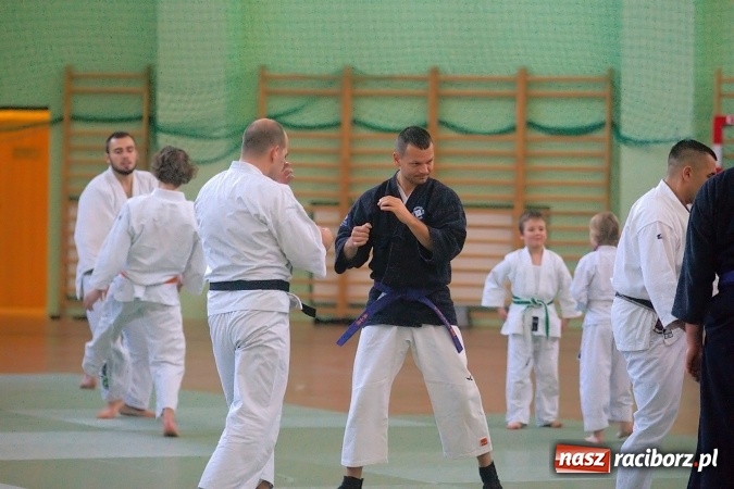 Zdjęcie w galerii na portalu naszraciborz.pl: Wsp&oacute;lny trening z mistrzami na zakończenie Budo Gali 2016 wiadomości z regionu