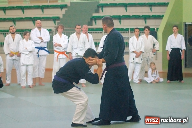 Zdjęcie w galerii na portalu naszraciborz.pl: Wsp&oacute;lny trening z mistrzami na zakończenie Budo Gali 2016 wiadomości z regionu